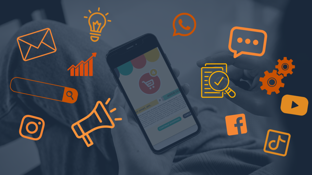Com celular ao fundo, ícones ilustram redes sociais, métricas, seo e outros termos relacionados a marketing digital que constam no dicionário